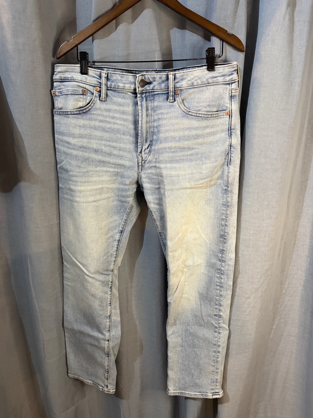 American Eagle Outfitters Light Blue Slim Jeans 33x30